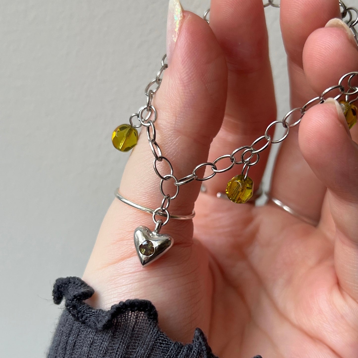 [ andalusite ] heart motif charm bracelet silver