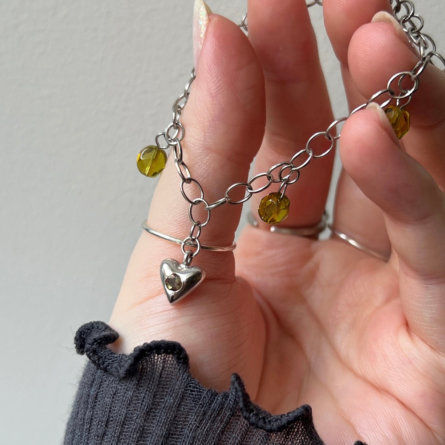 [ andalusite ] heart motif charm bracelet silver