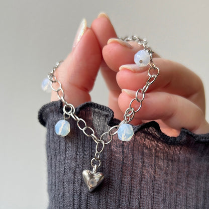 [ opal ] heart motif charm bracelet silver