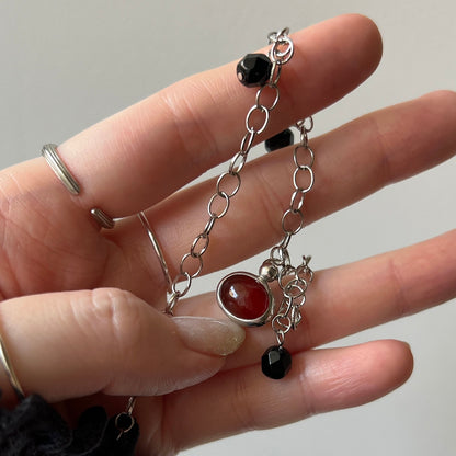 [ red agate ] motif charm bracelet silver