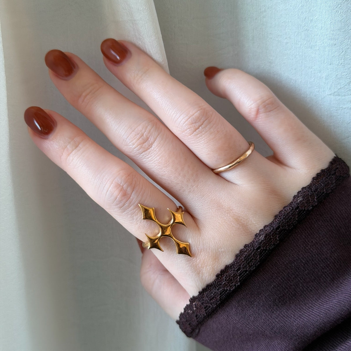 [ gold ] diamond cross ring