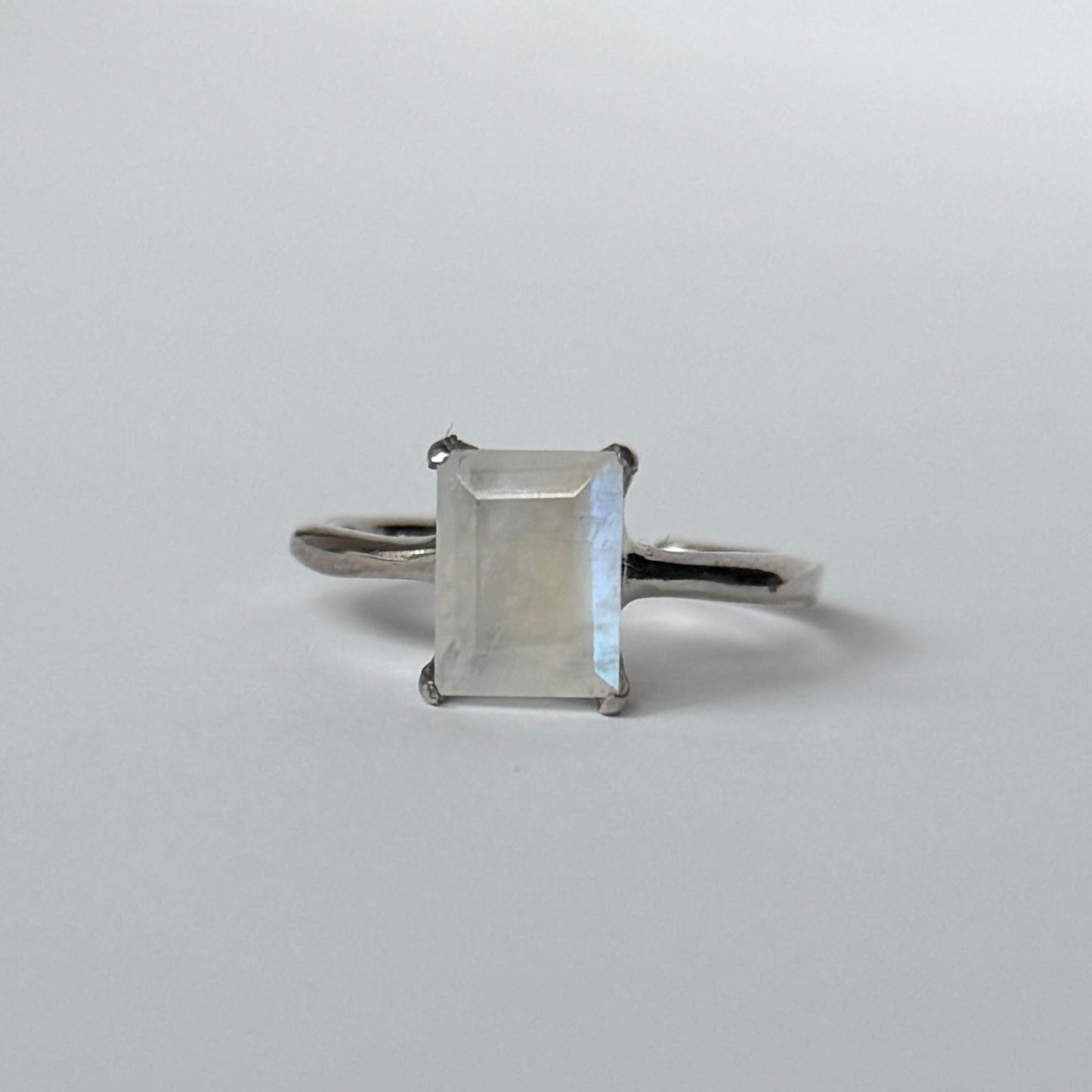[ moon stone ] rectangle faceted cut silver