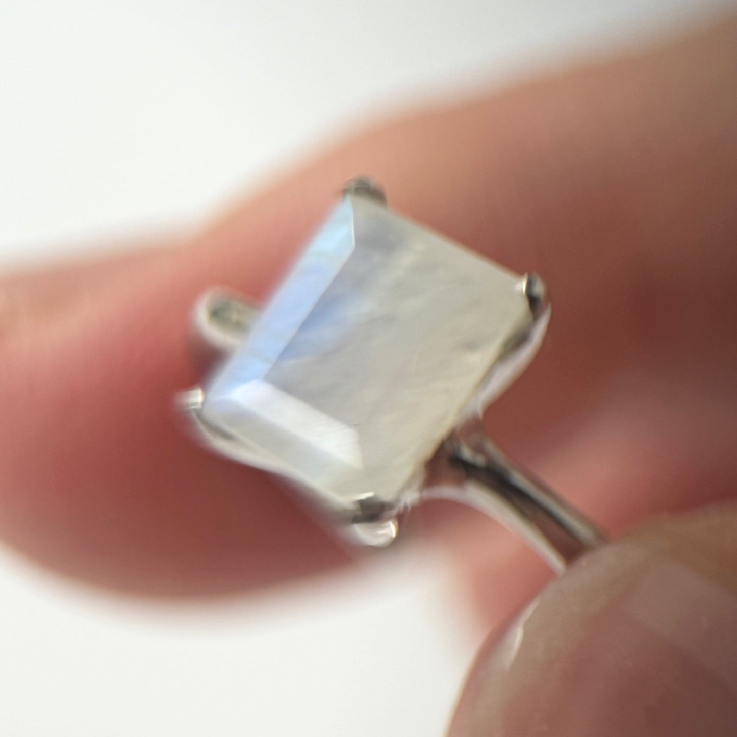 [ moon stone ] rectangle faceted cut silver