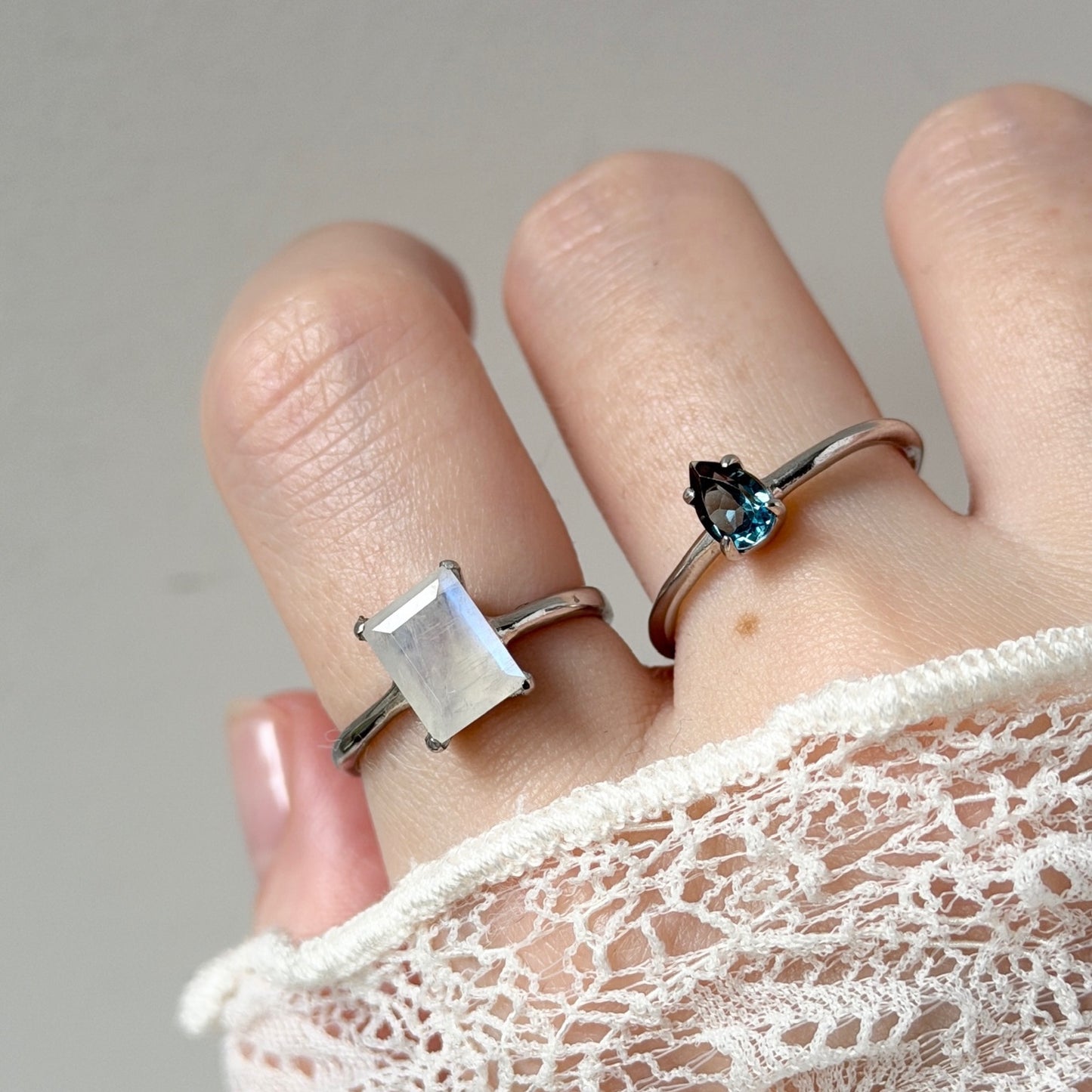 [ moon stone ] rectangle faceted cut silver