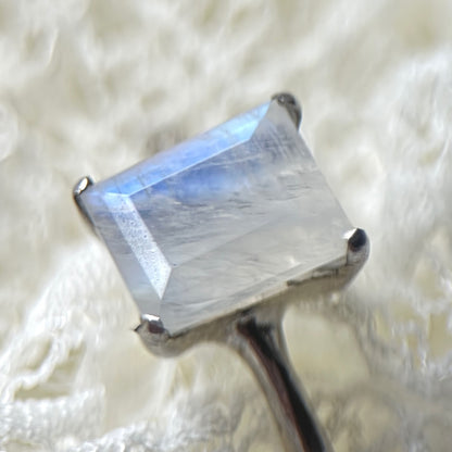 [ moon stone ] rectangle faceted cut silver