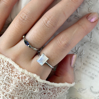 [ moon stone ] rectangle faceted cut silver