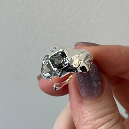 [ crystal night ]  melt ring  silver  [ free size ]