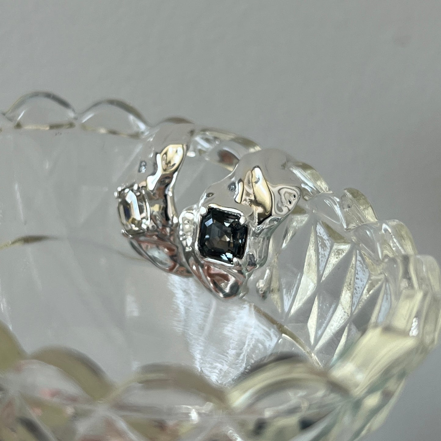 [ crystal night ]  melt ring  silver  [ free size ]