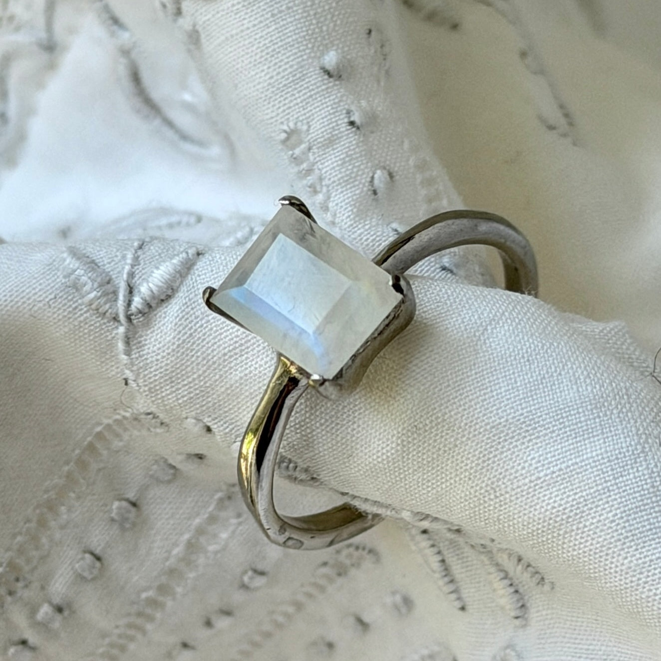[ moon stone ] rectangle faceted cut silver