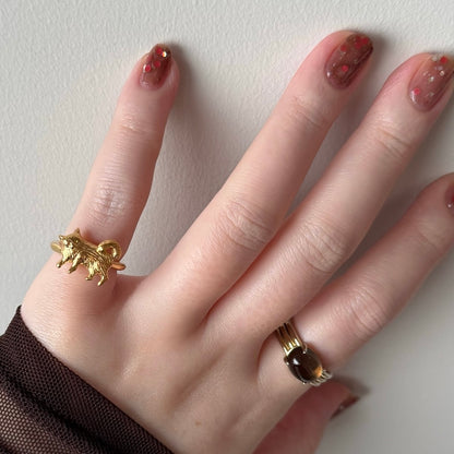 [ gold ] 猫 (寝) pinky ring