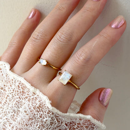 [ moon stone ] rectangle faceted cut gold