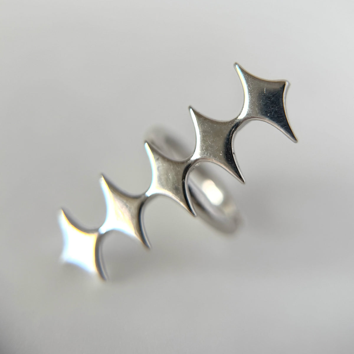 [ silver ] diamond line earcuff