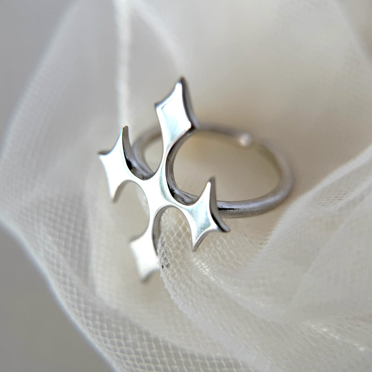 [ silver ] diamond cross ring