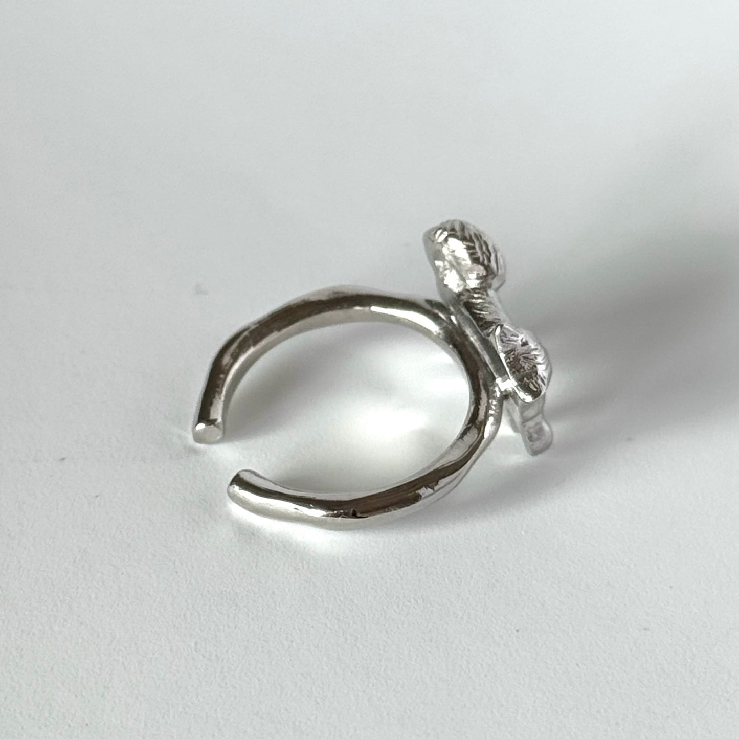 [ silver ] 猫 (寝) pinky ring