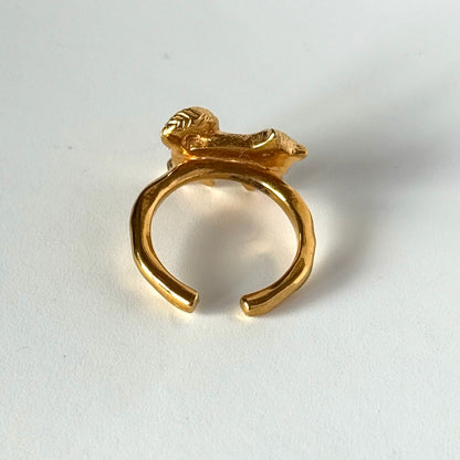 [ gold ] 猫 (寝) pinky ring