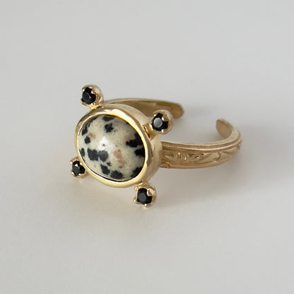 [ dalmatian jasper ] oval petit gold [ free size ]