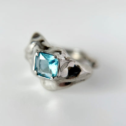 [ sky blue ]  melt ring  silver