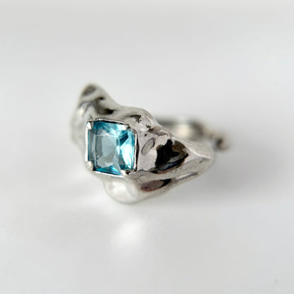 [ sky blue ]  melt ring  silver