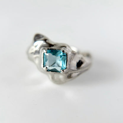 [ sky blue ]  melt ring  silver