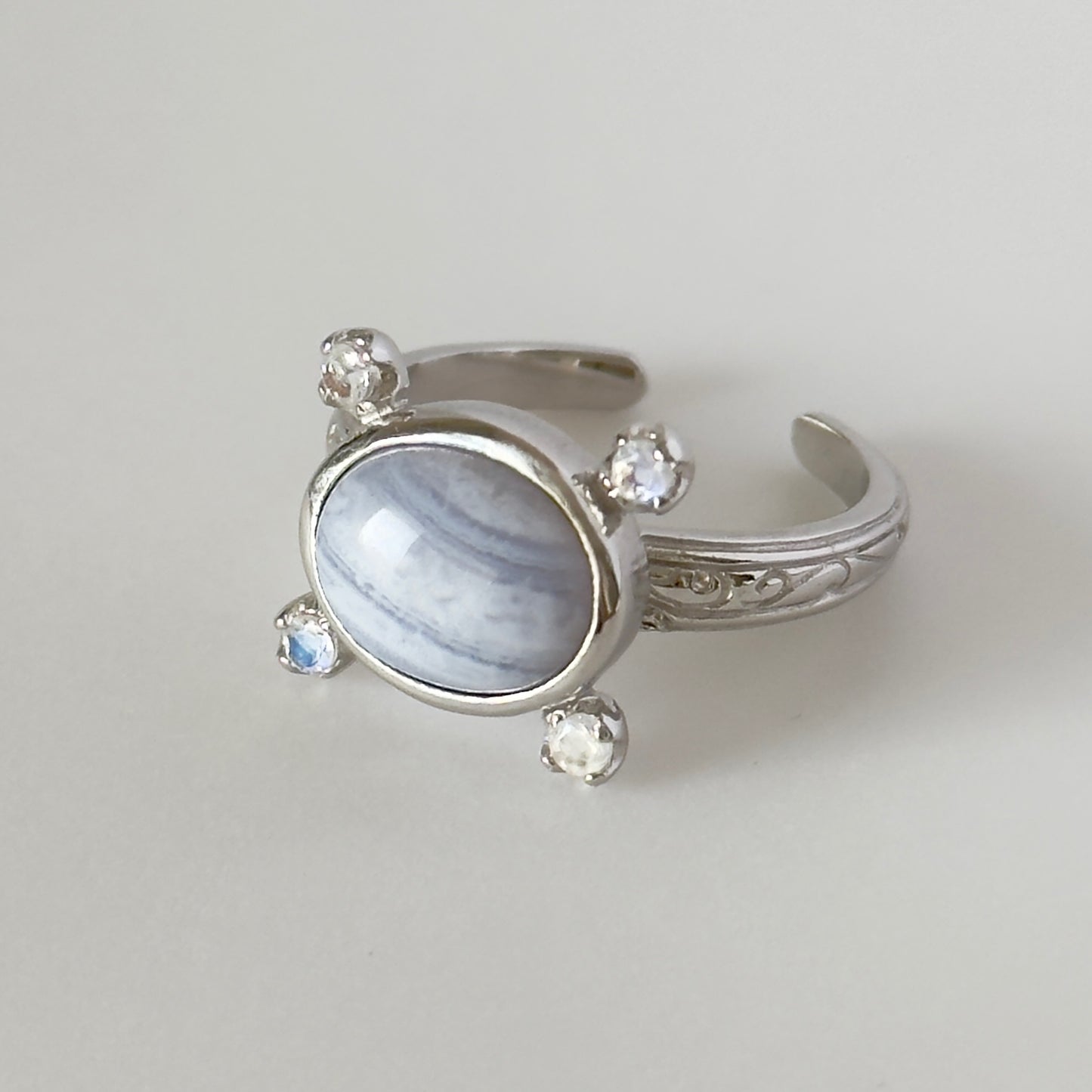 [ blue lace agate ] oval petit silver [ free size ]