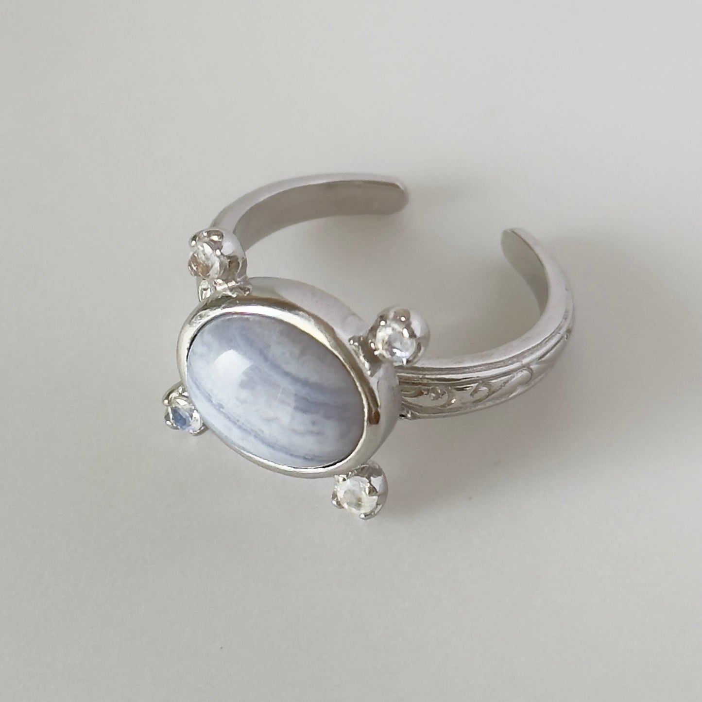 [ blue lace agate ] oval petit silver [ free size ]