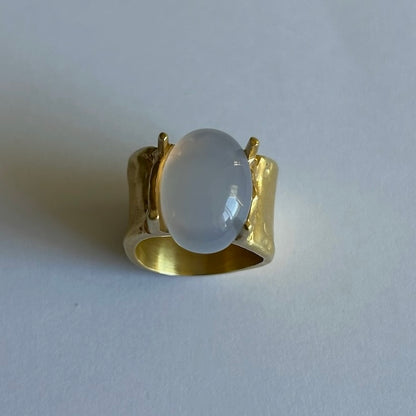 [ blue chalcedony ] roche