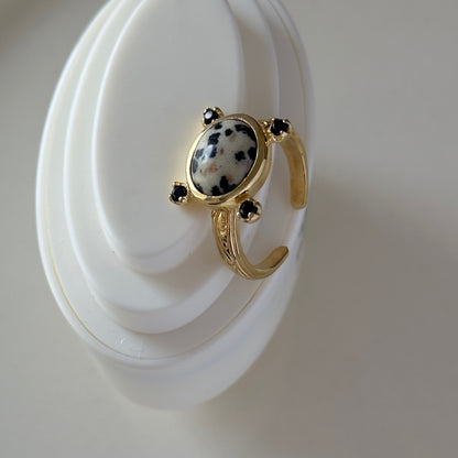 [ dalmatian jasper ] oval petit gold [ free size ]