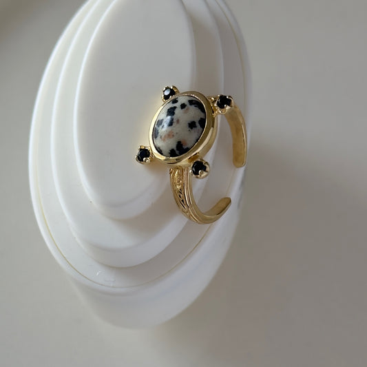 [ dalmatian jasper ] oval petit gold [ free size ]