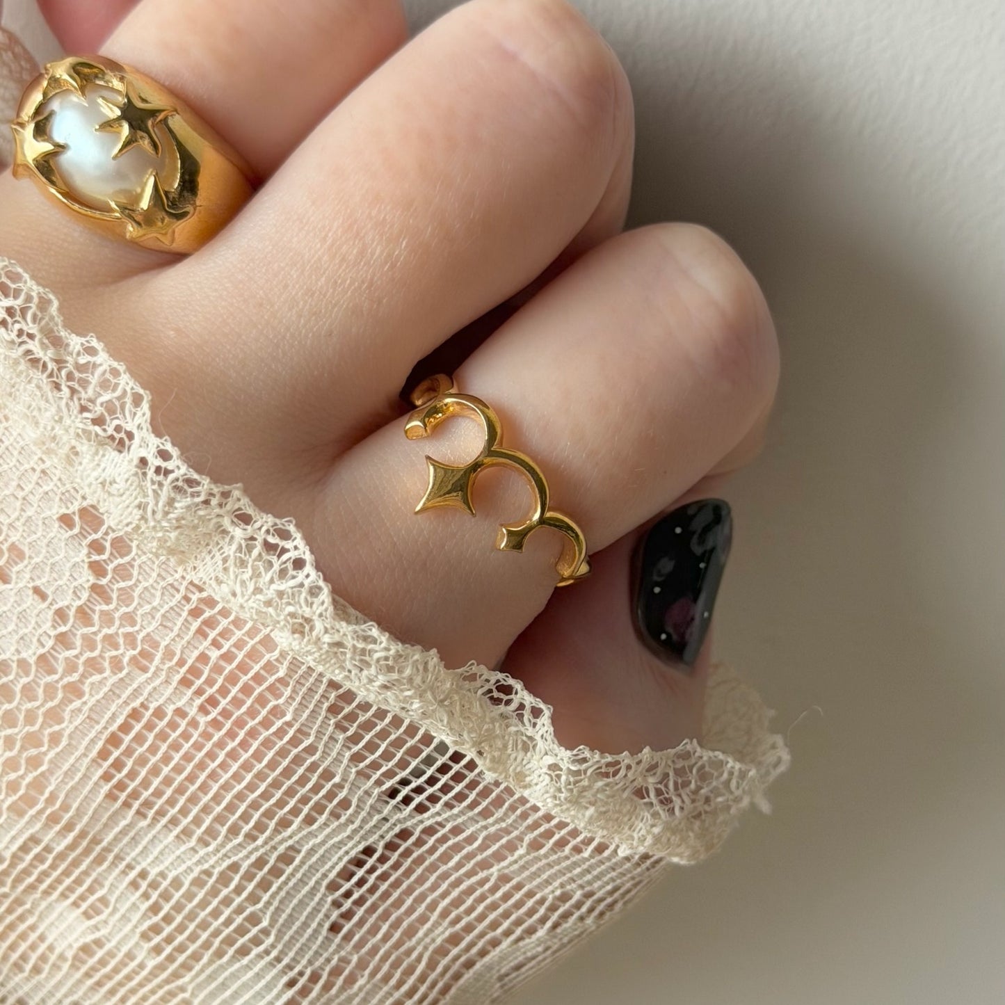 tiara ring gold
