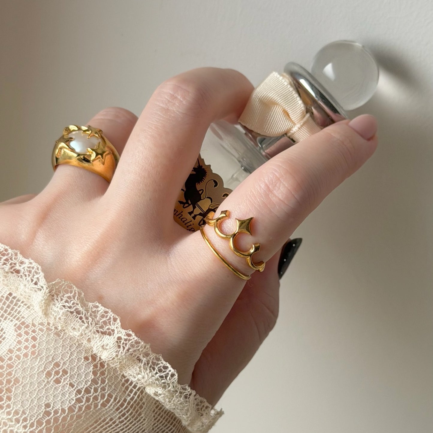 tiara ring gold