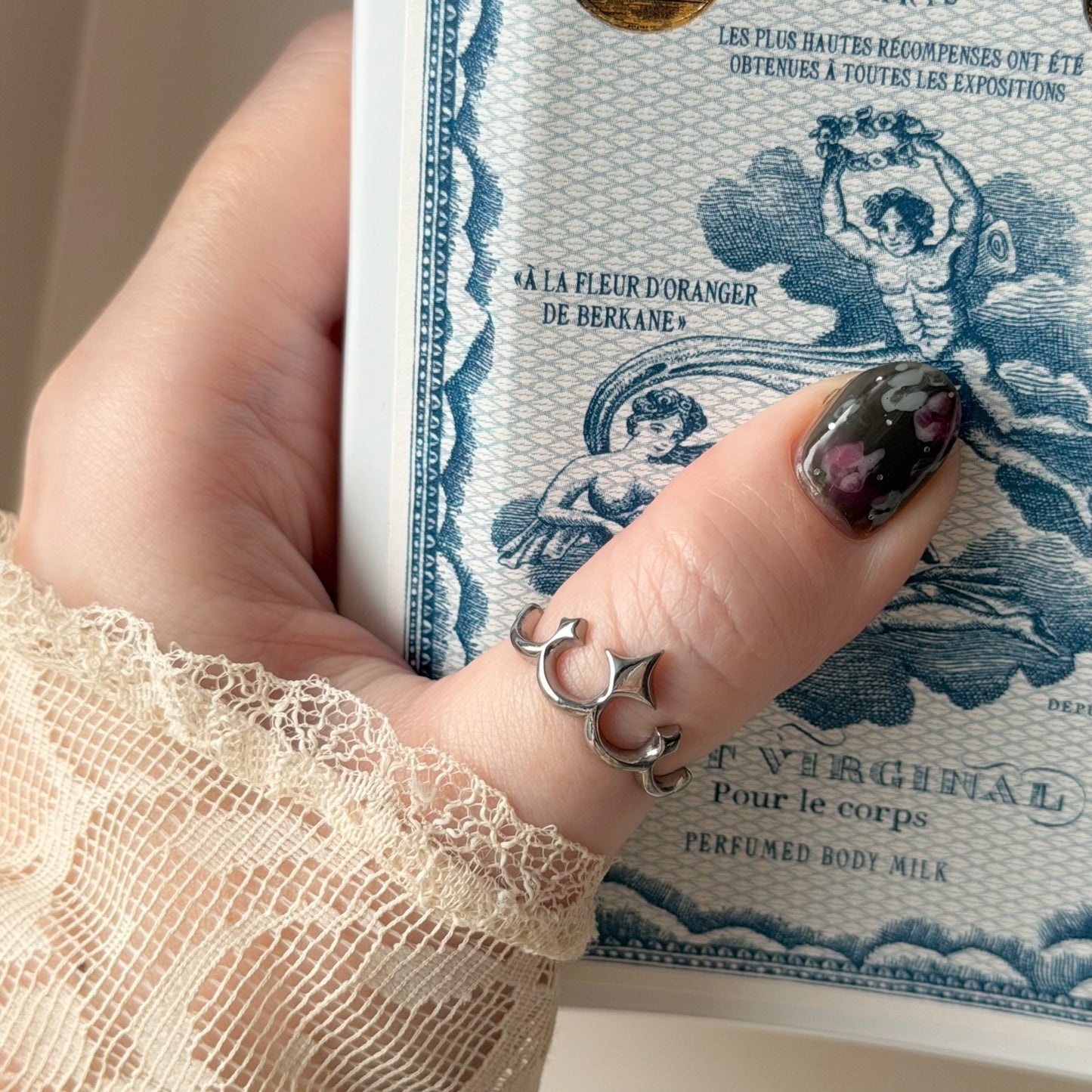 tiara ring silver