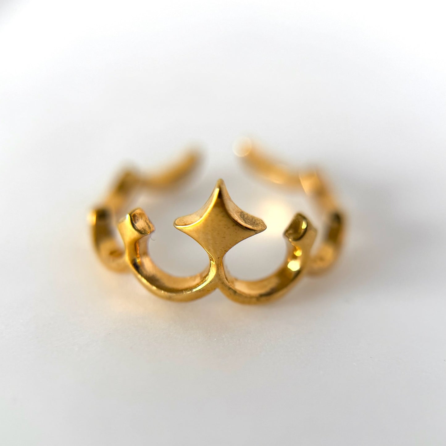 tiara ring gold