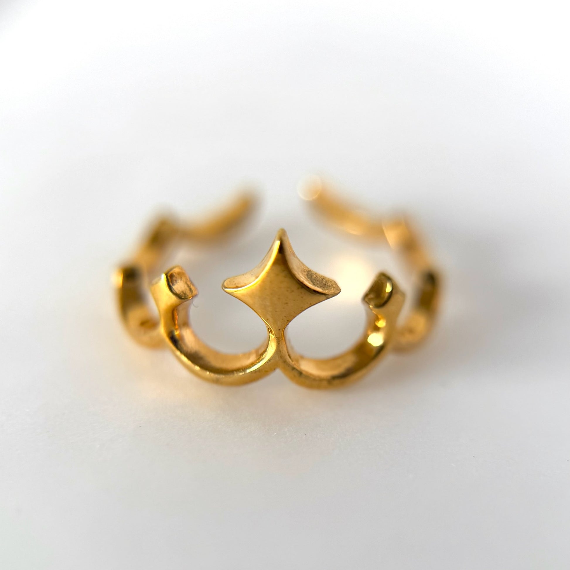 tiara ring gold