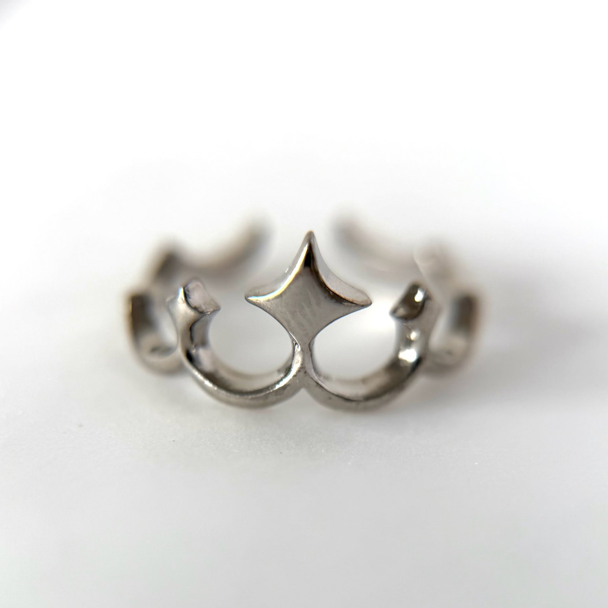 tiara ring silver
