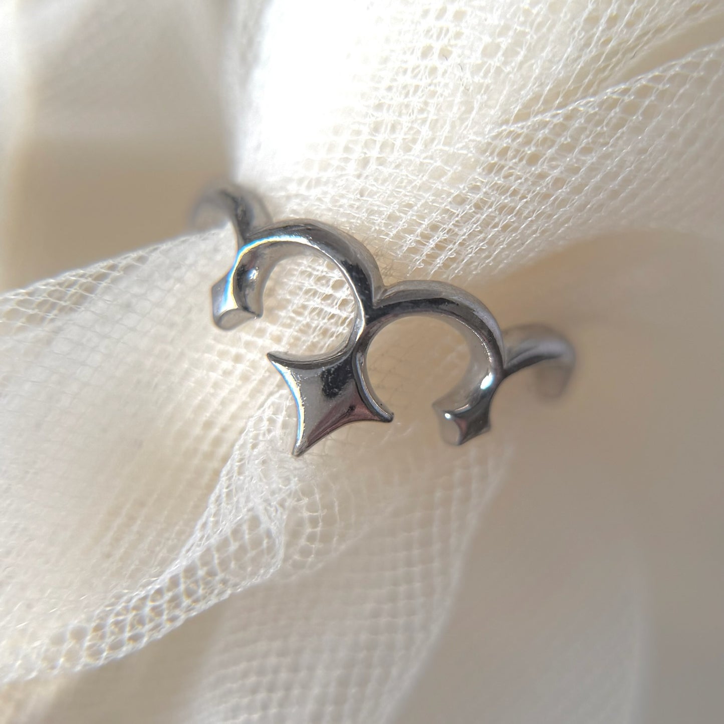tiara ring silver
