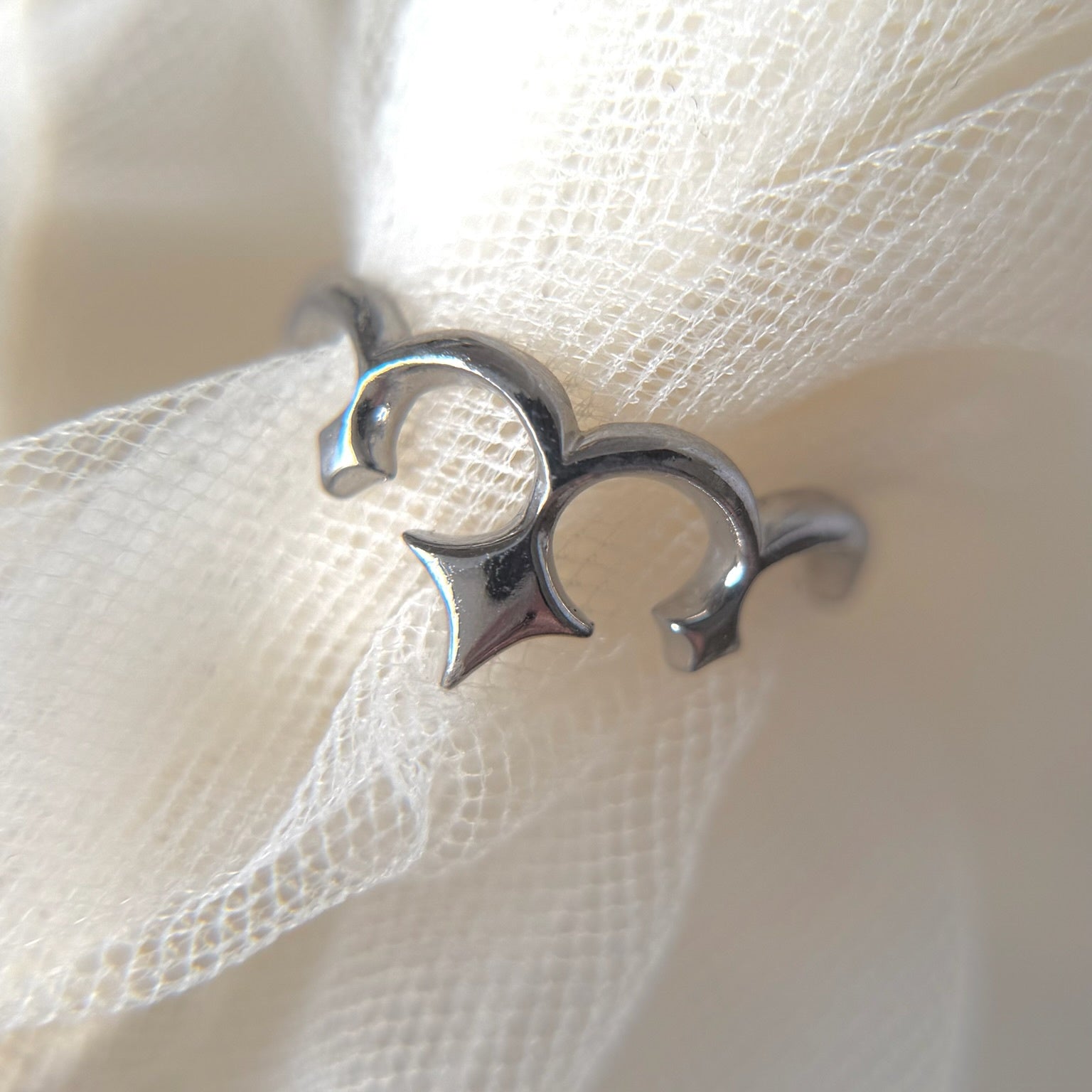 tiara ring silver