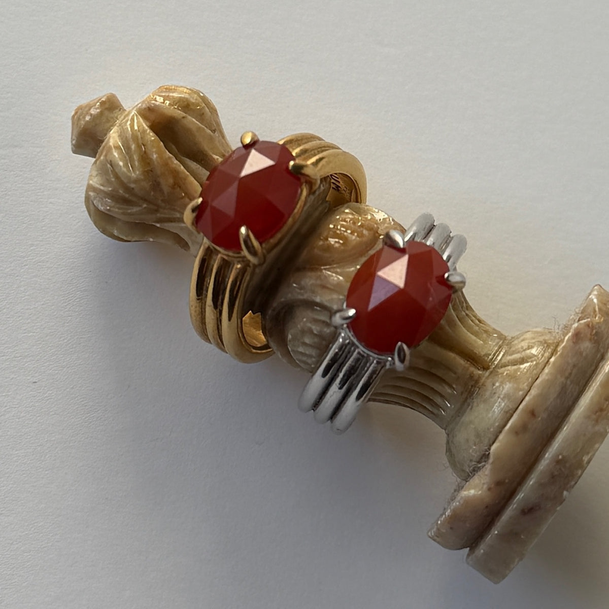 [ red agate ] trois gold