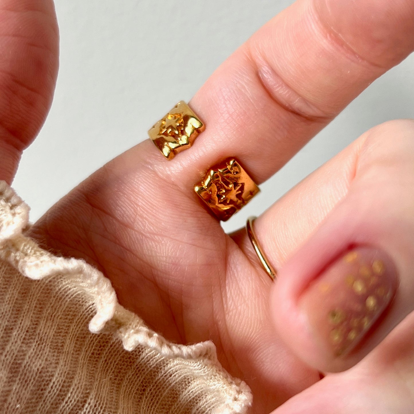 [ gold ] star lace ring [ free size ]