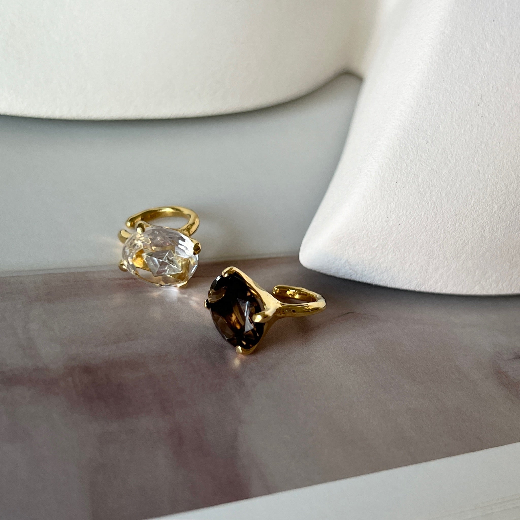 smoky quartz ] GEM ear cuff gold [ free size ] – POMUM&ARTS