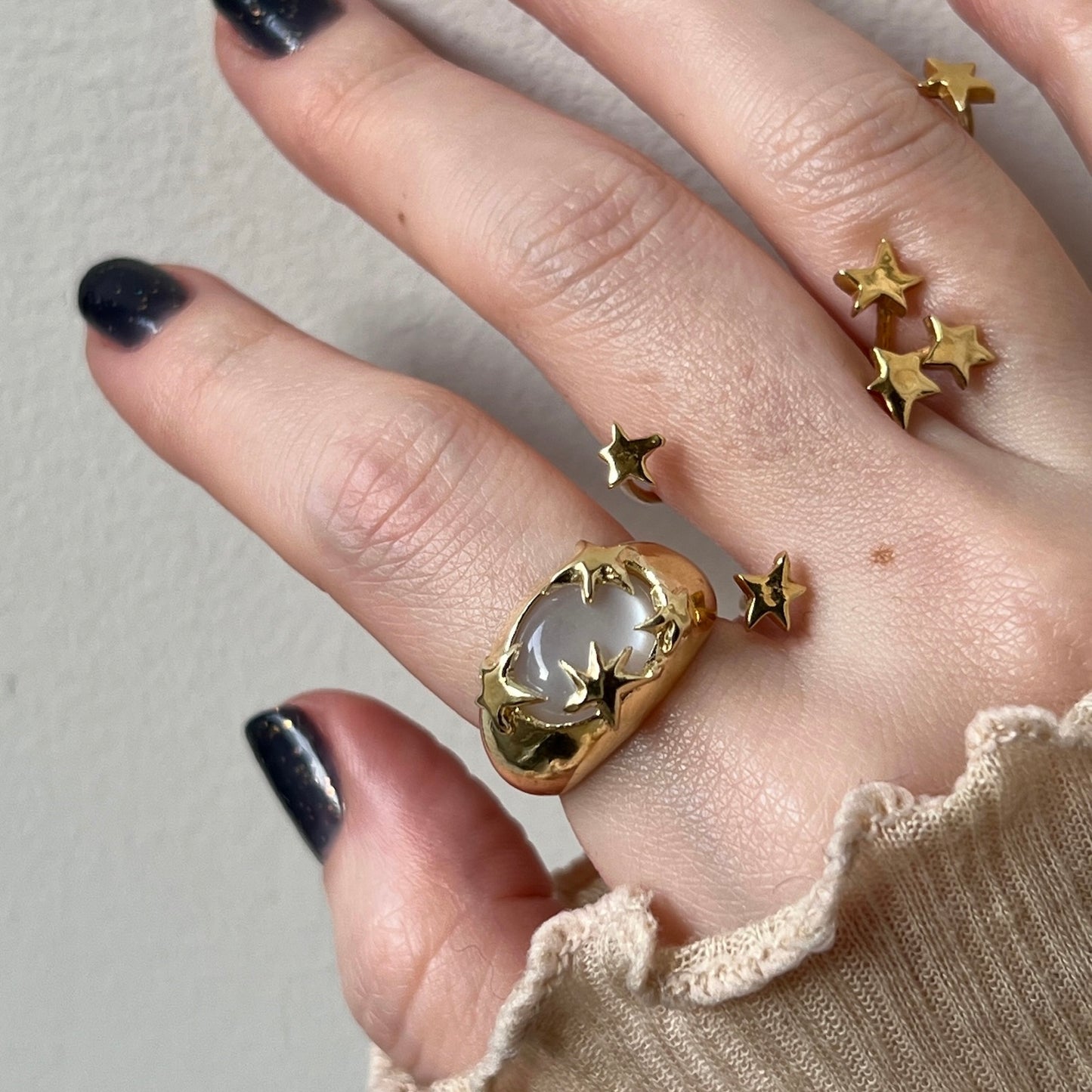 [ white moon stone ] twinkle ring gold