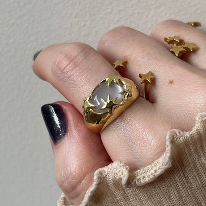[ white moon stone ] twinkle ring gold