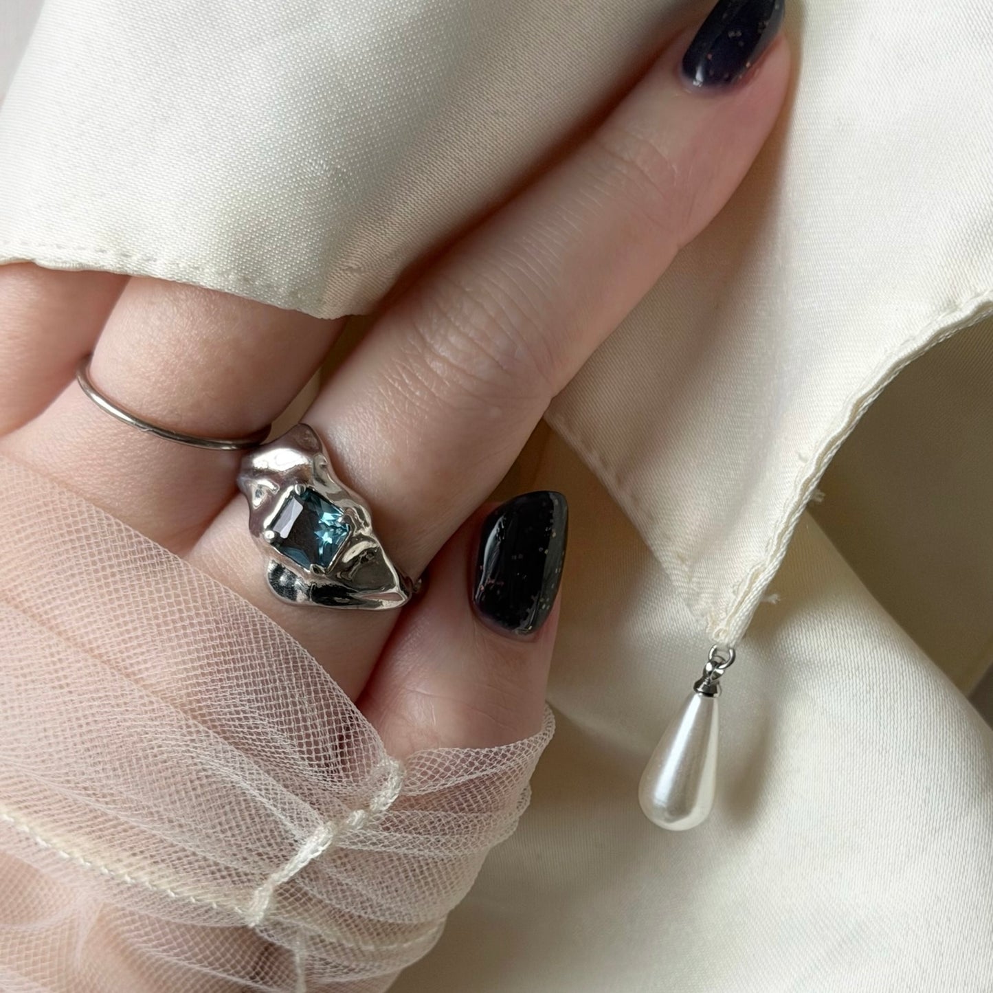 [ light blue glass ]  melt ring  silver