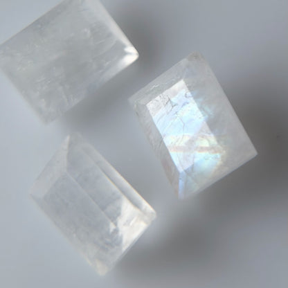 [ moon stone ] rectangle sparkle silver
