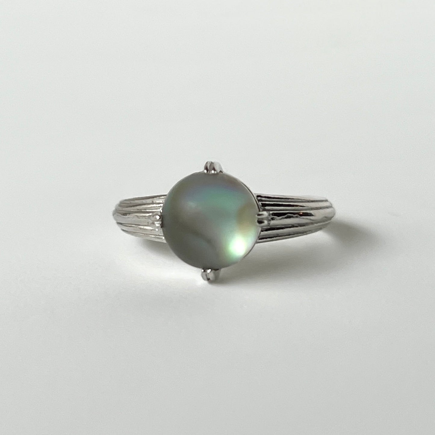 [ avalon shell ] croissant silver