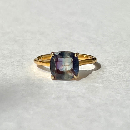 [ multi color fluorite ] square faceted cut gold