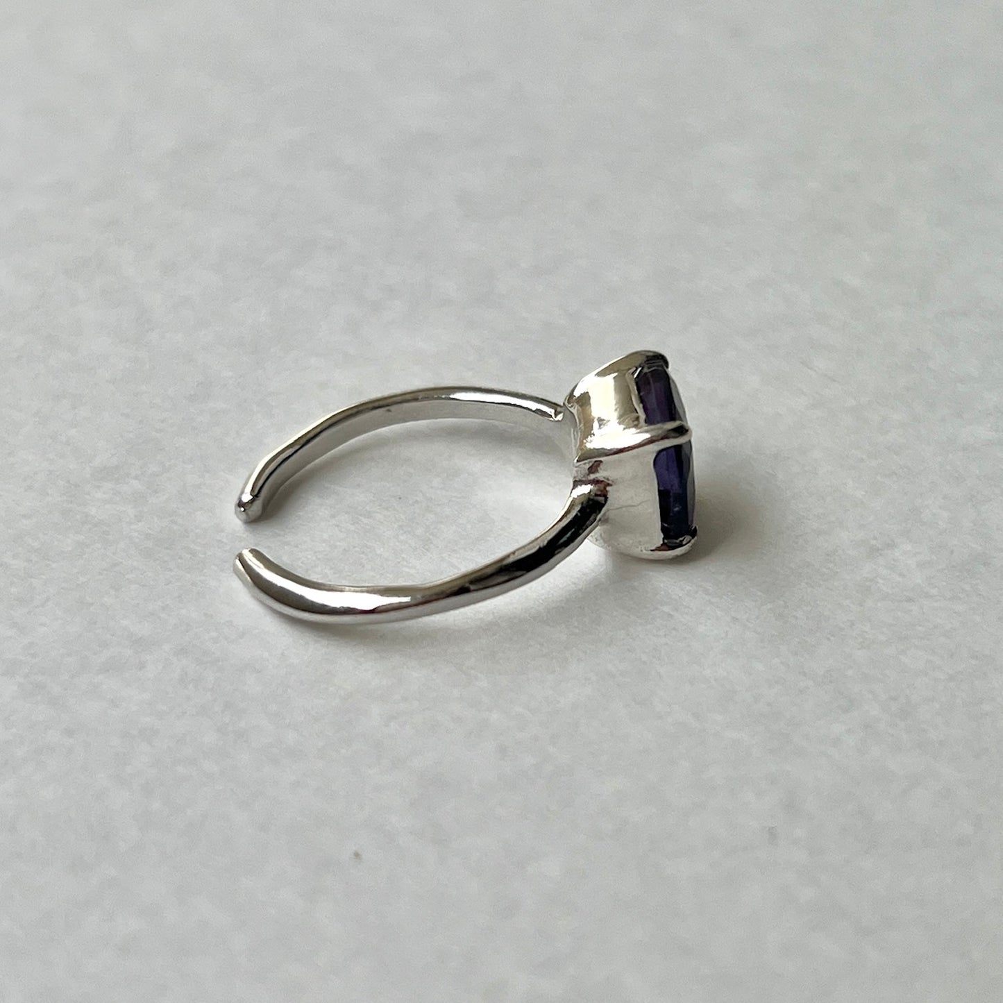 [ fluorite ] square faceted cut silver