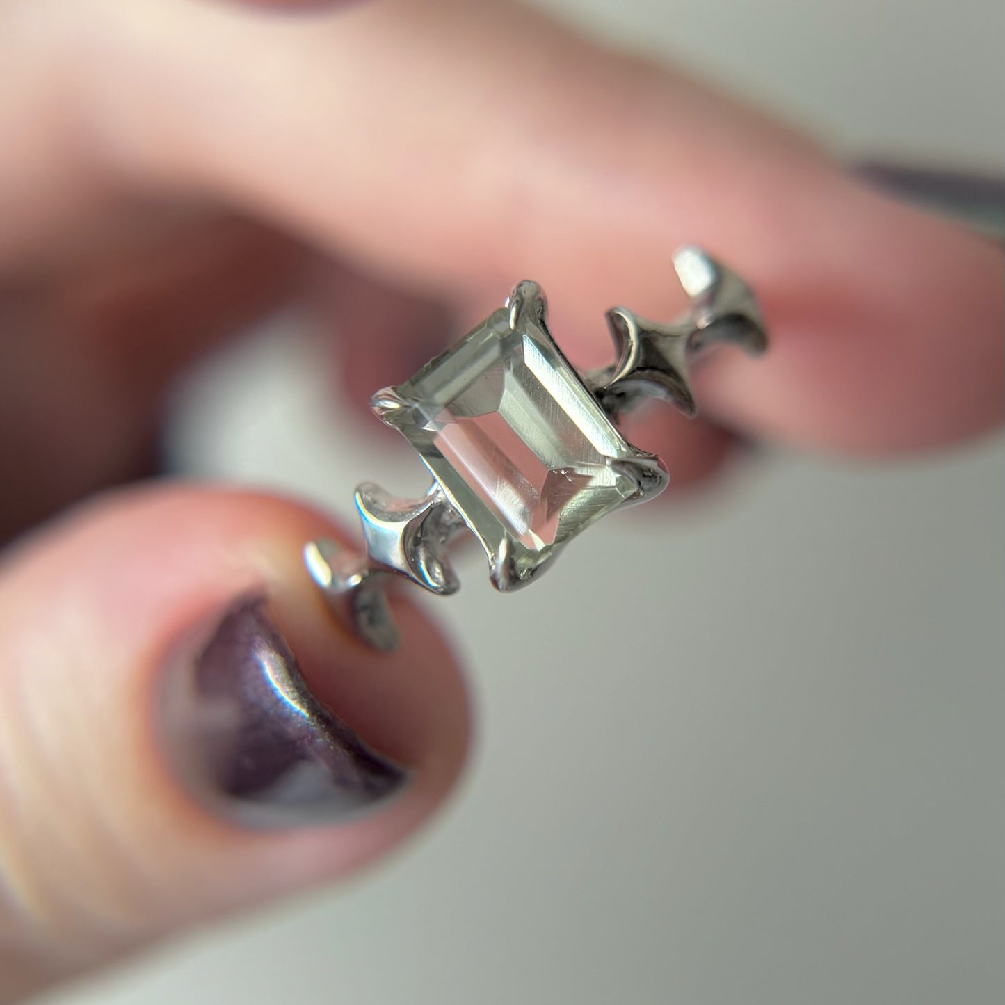 [ green amethyst ] rectangle sparkle silver