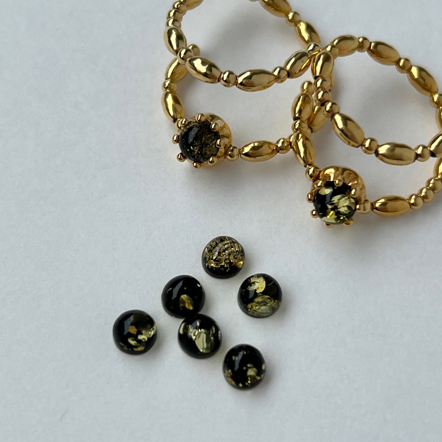 [ black amber ] sirius gold