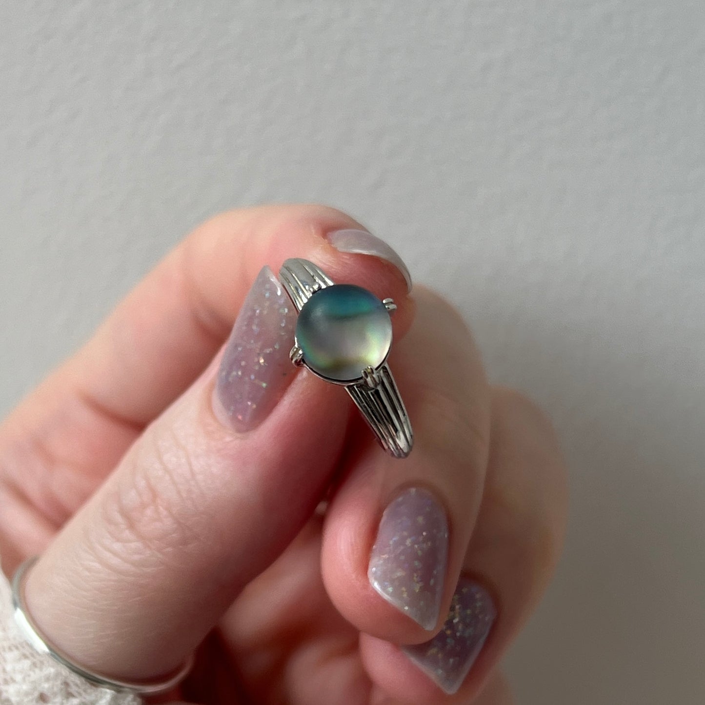 [ avalon shell ] croissant silver