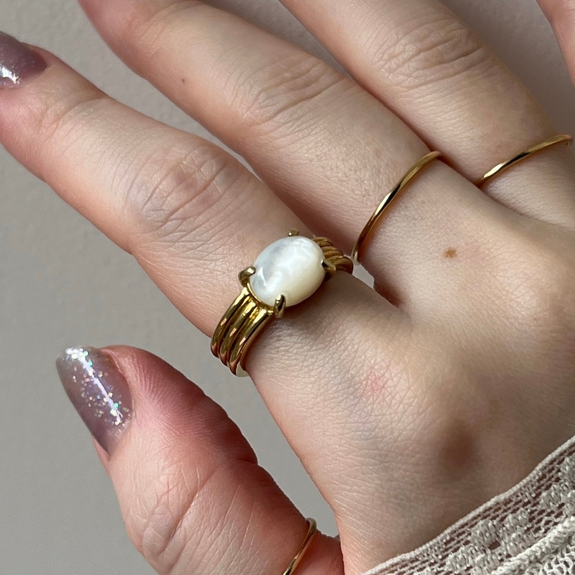 [ white shell ] trois gold